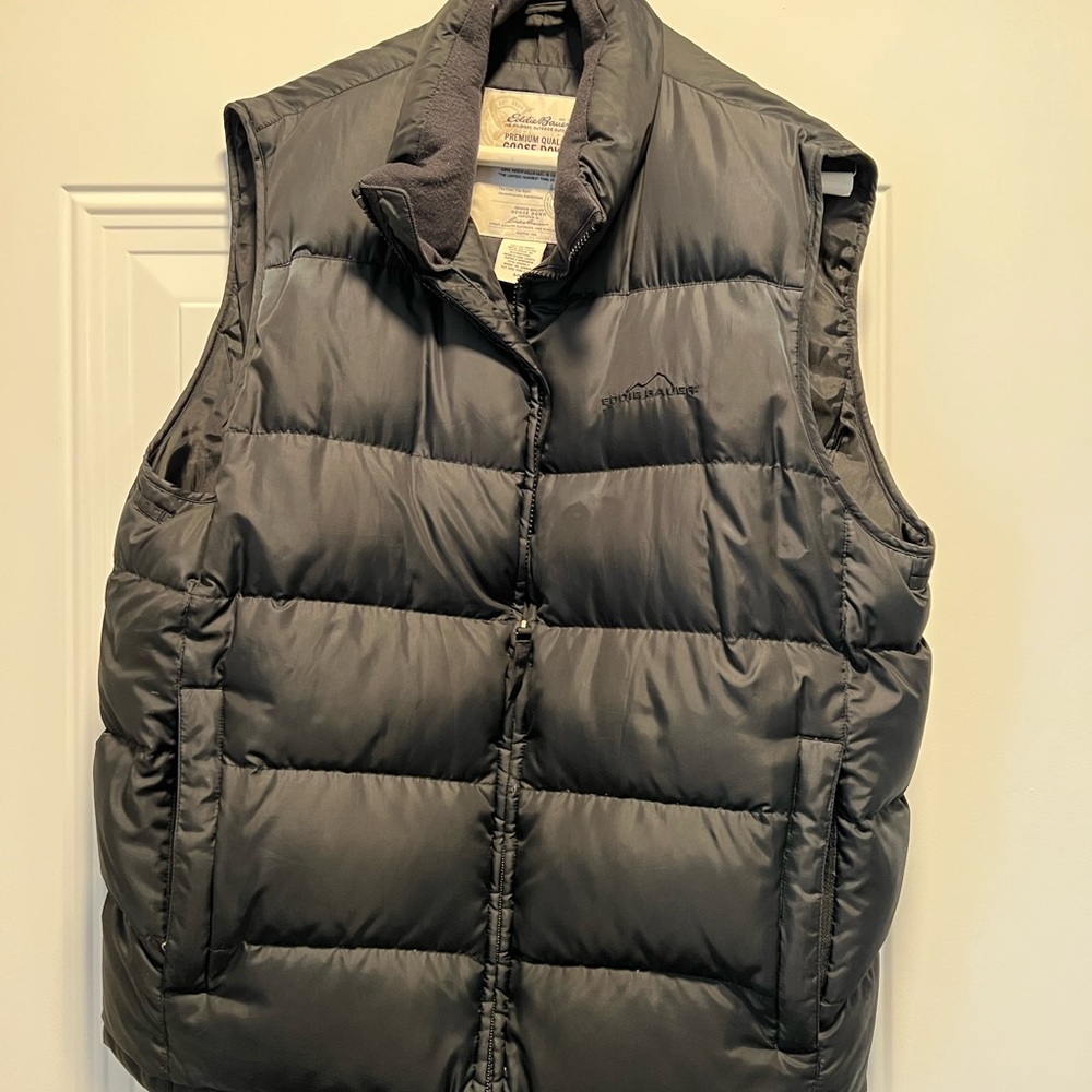 Mens Black Eddie Bauer vest